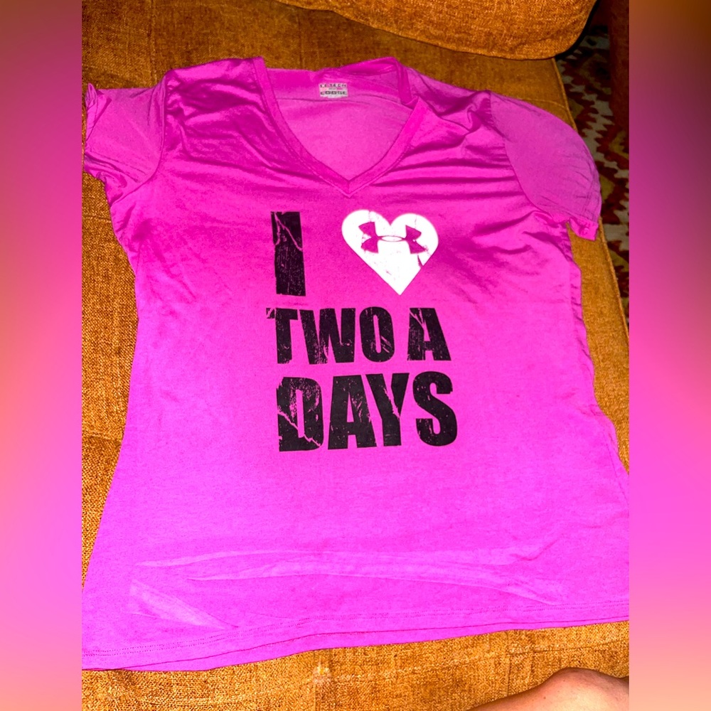 Under ARMOUR T shirt